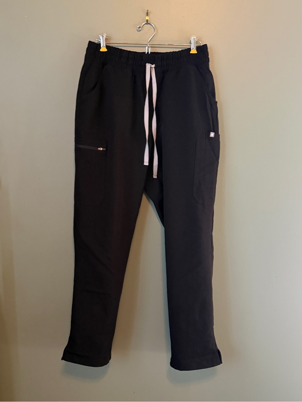 FIGS - High Waisted Yola Skinny Scrub Pants™ - Black - Petite M